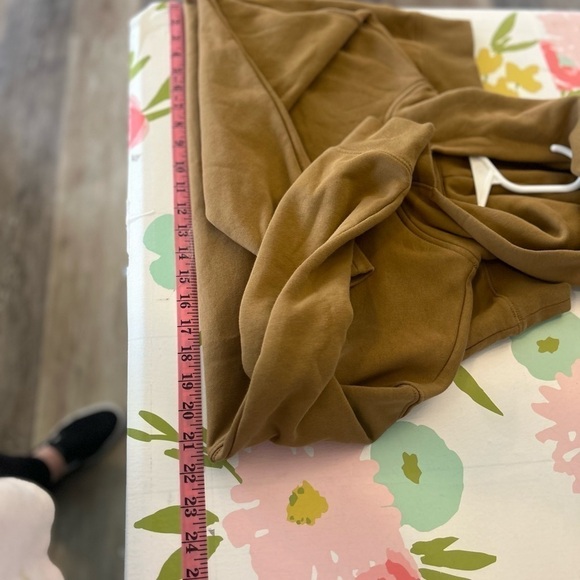 GAP Teen size 10 camel Brown Hoodie - Picture 5 of 6